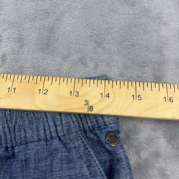 L.L. Bean Lakewashed Dock Shorts Womens Size 4 Blue Chambray Favorite Fit - Picture 8 of 10